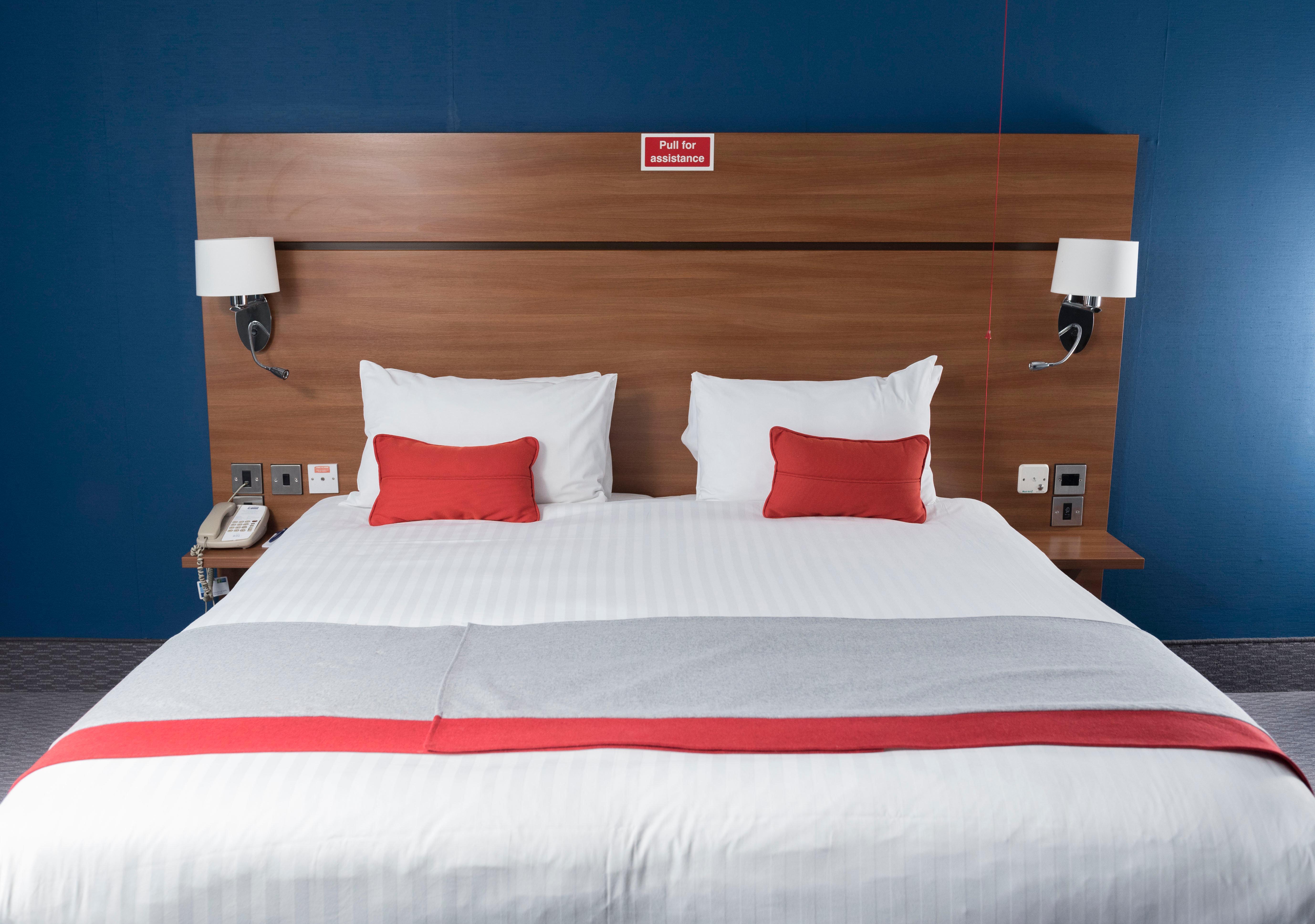 Holiday Inn Express Birmingham Star City By Ihg Exterior photo
